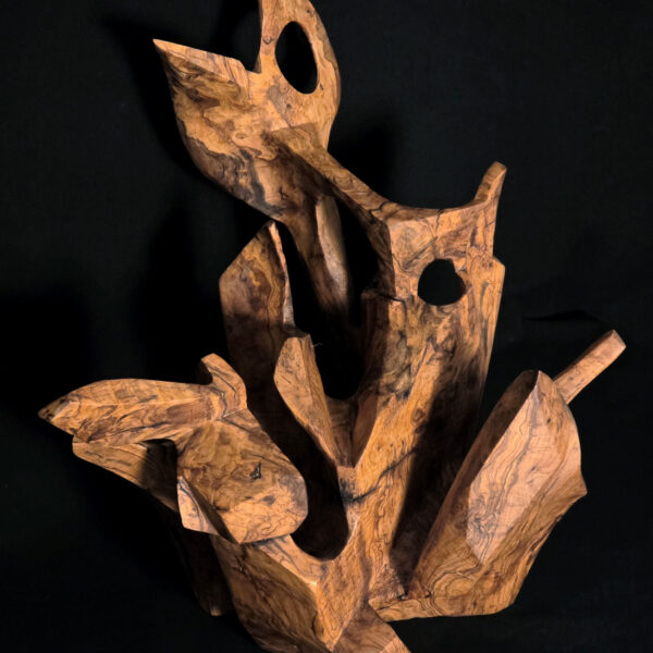 Temps pétrifié – sculpture en bois d’olivier
