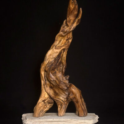Fantôme de la Belle Époque – sculpture en bois d’olivier